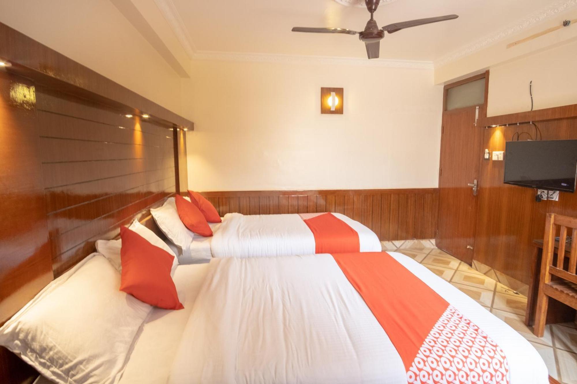 Oyo 304 Hotel Manama Balaju المظهر الخارجي الصورة